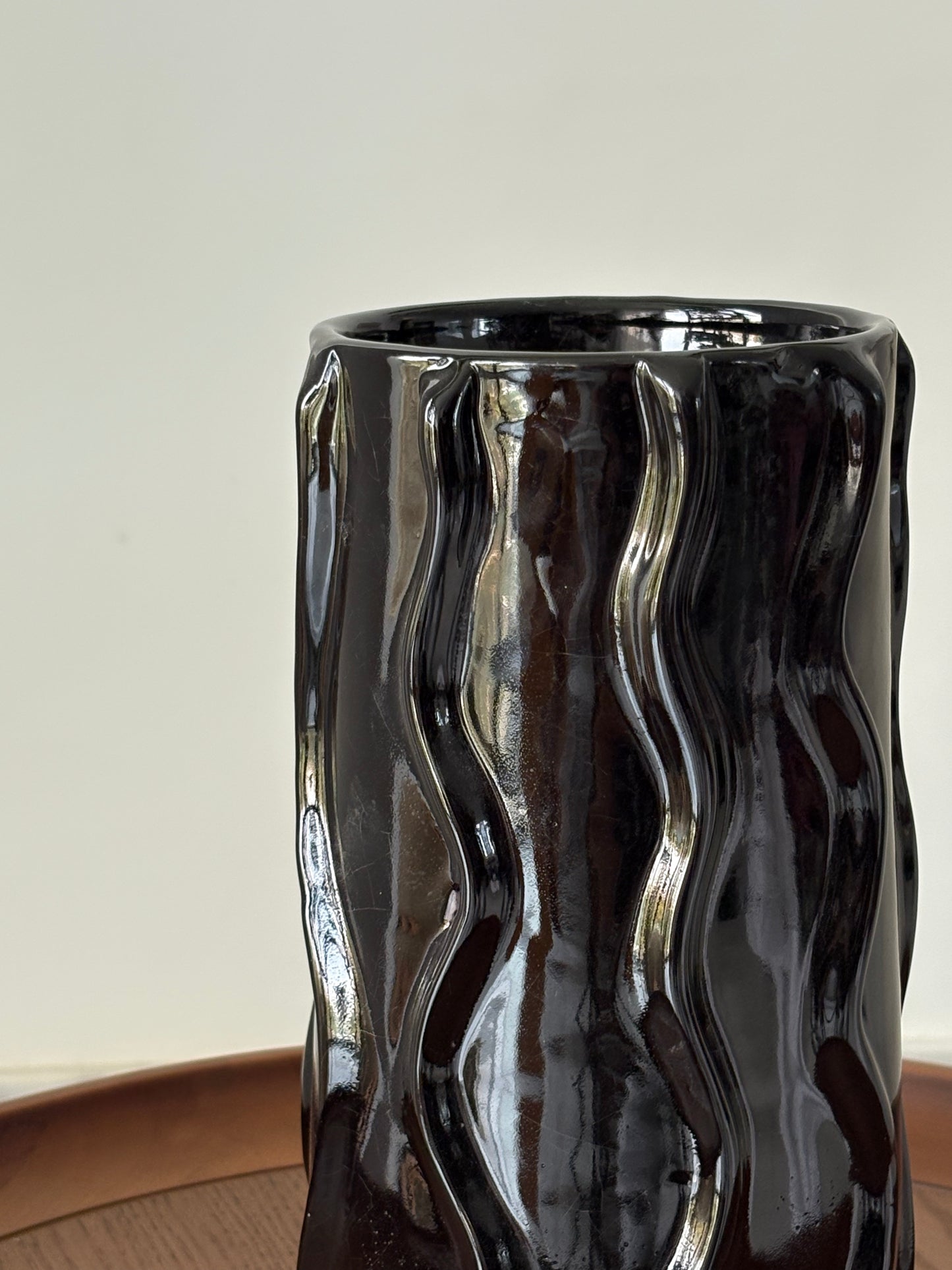 Wave Vase