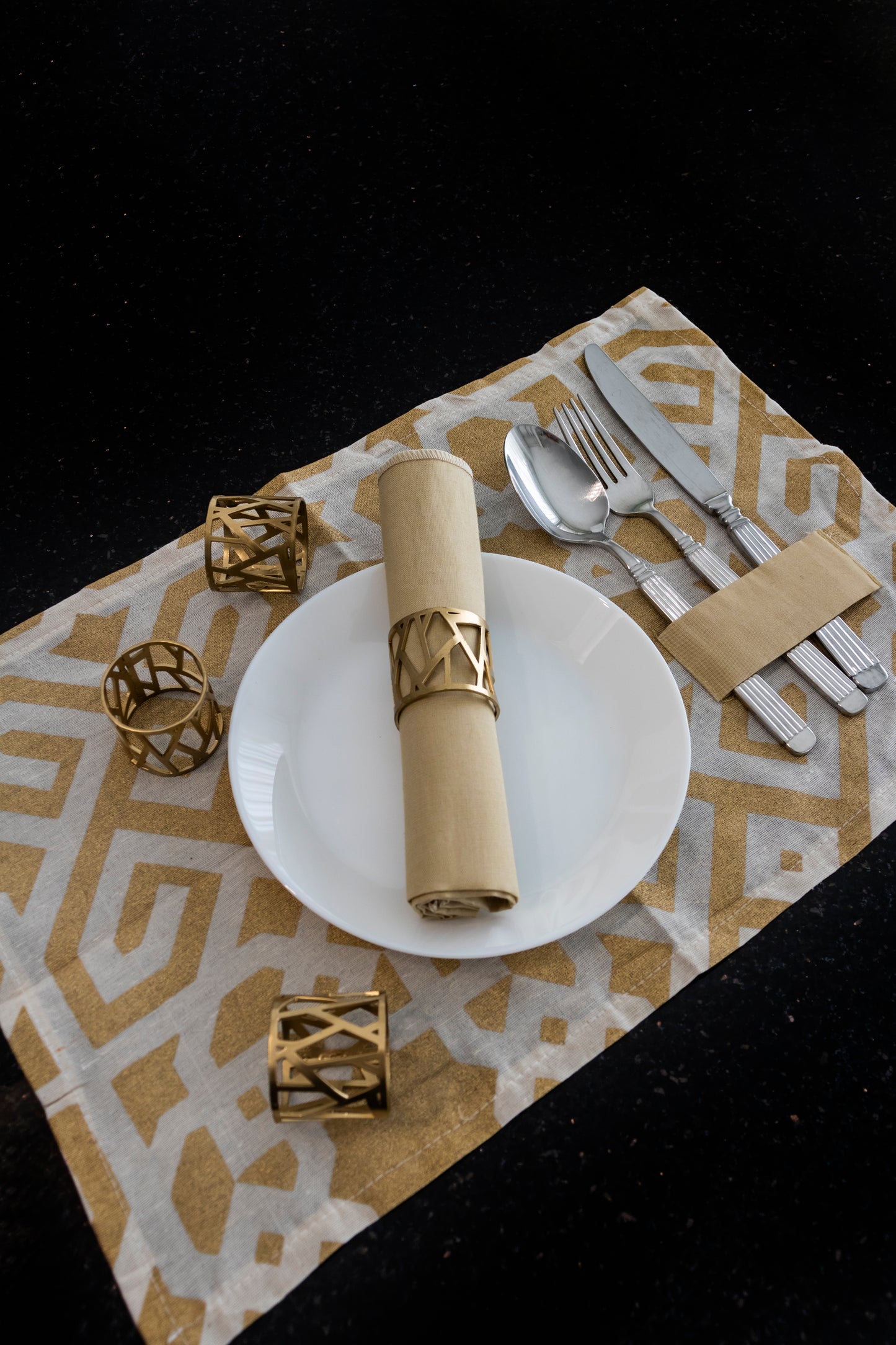 Arabesque Napkin Holder